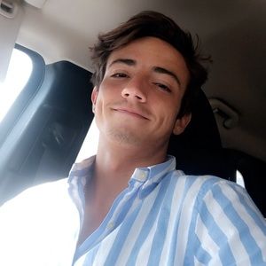 Meet your Posher, Henry